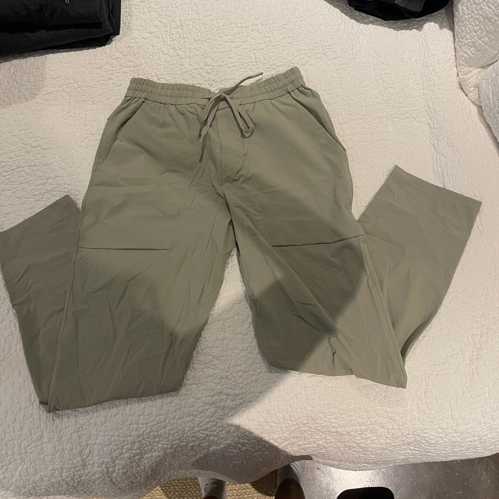 Lululemon pants